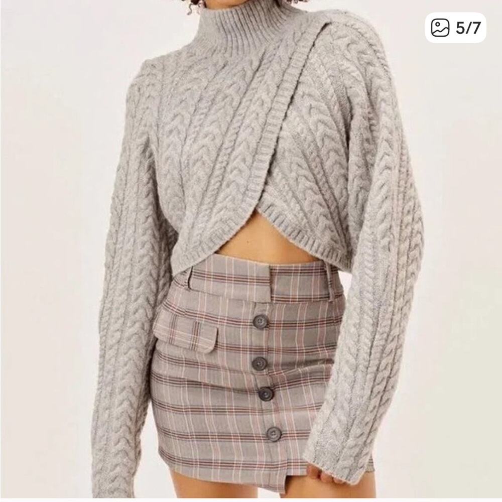 For love and lemons Gray Cable Knit cross Sweater